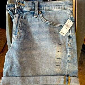 GAP Denim 5” Short